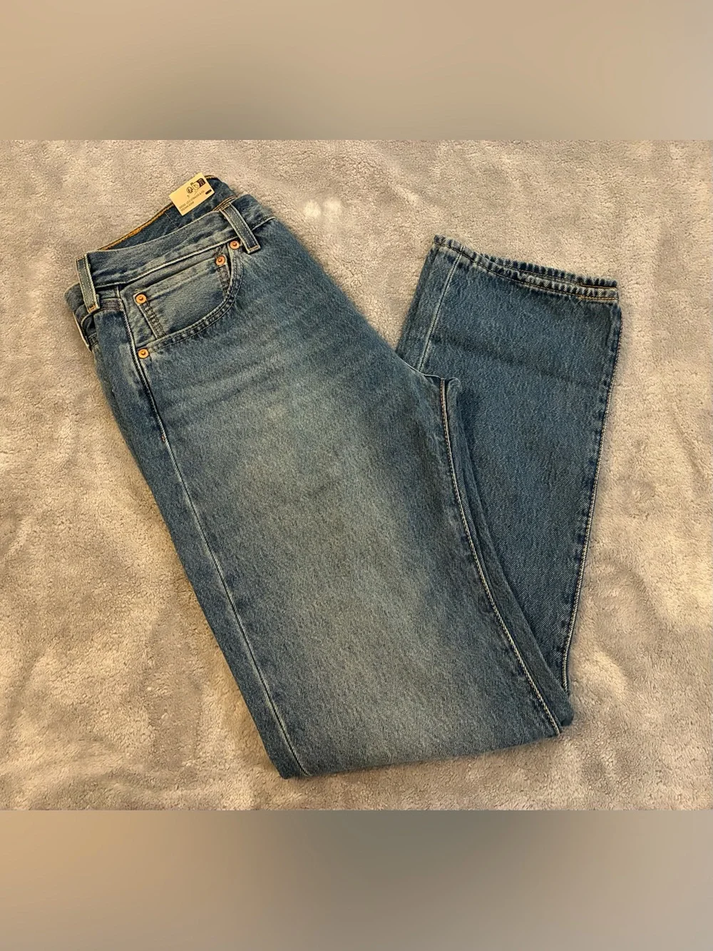 Men’s Levi Strauss 501 Original Blue Medium Wash Straight-Leg Jeans 31 X 32